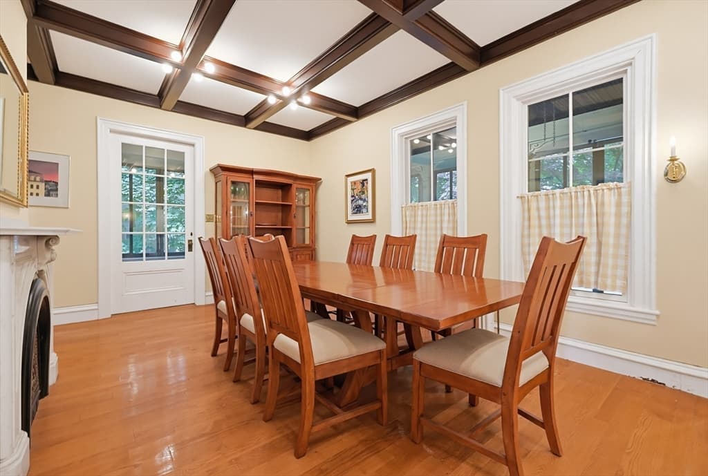 51 Cherry St, Spencer MA 01562 photo 11