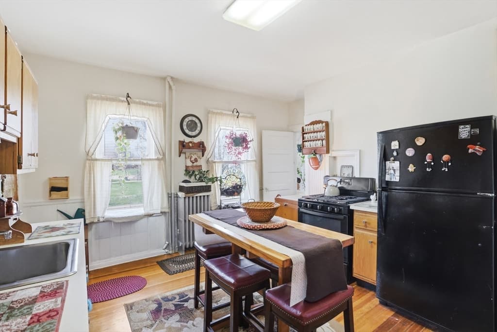 320 Fellsway West, Medford MA 02155 photo 19