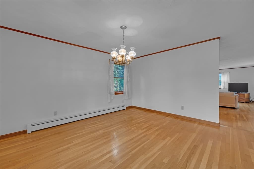 Single Family Residence at 20 Brentwood Dr, Dudley MA 01571, Dudley, photo 12 of 40
