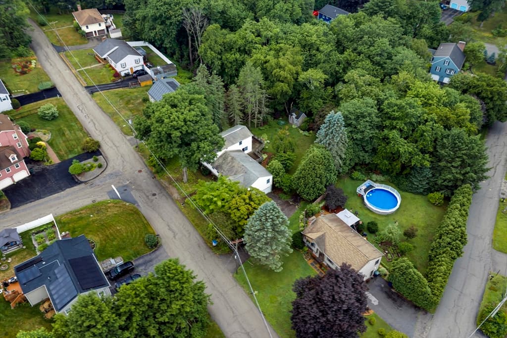 Single Family Residence at 20 Brentwood Dr, Dudley MA 01571, Dudley, photo 40 of 40
