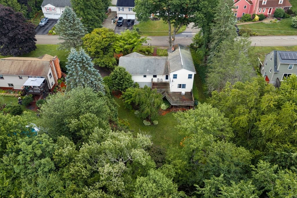 Single Family Residence at 20 Brentwood Dr, Dudley MA 01571, Dudley, photo 35 of 40