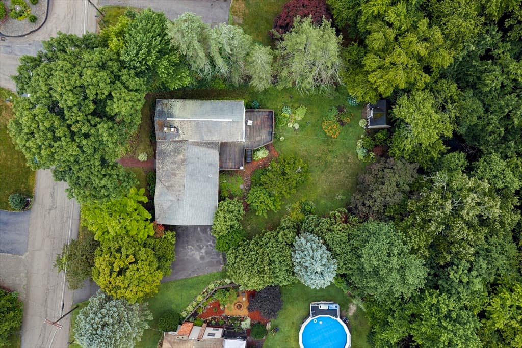 Single Family Residence at 20 Brentwood Dr, Dudley MA 01571, Dudley, photo 39 of 40