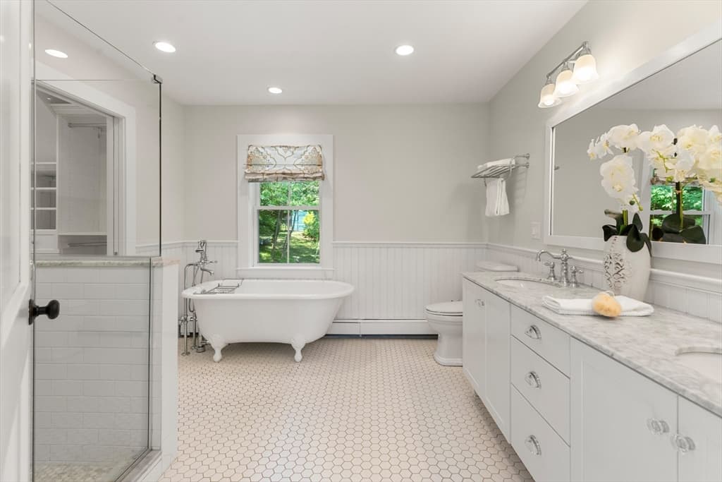 109 Grove St, Lexington MA 02420 photo 24