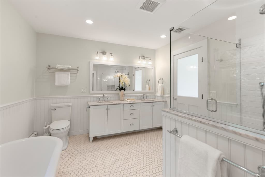 109 Grove St, Lexington MA 02420 photo 25