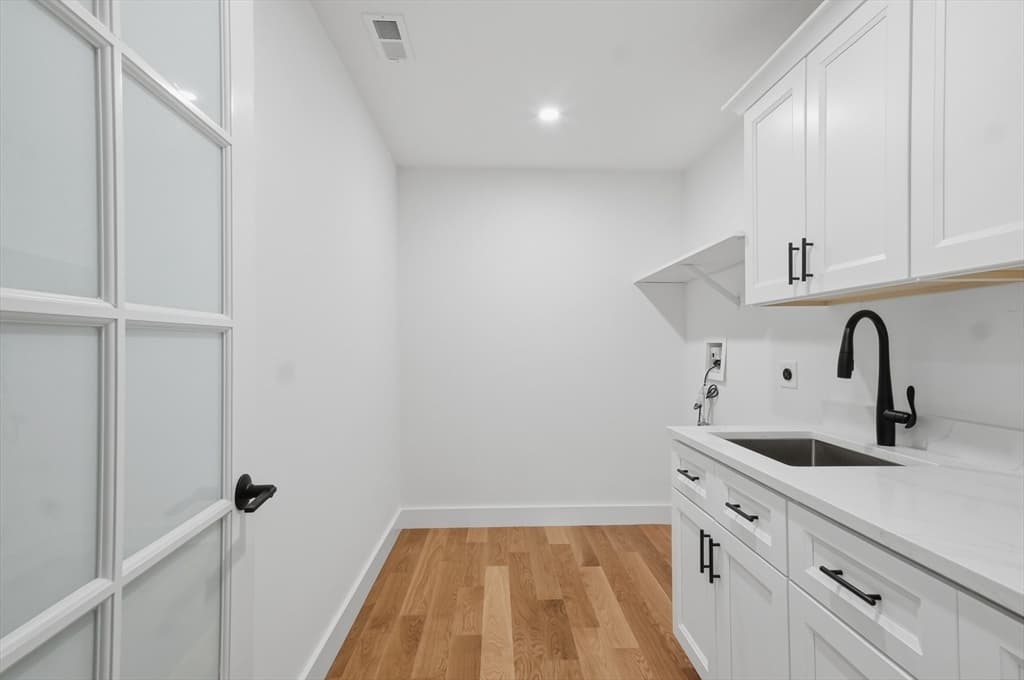 124 Green Street, Stoneham MA 02180 photo 32
