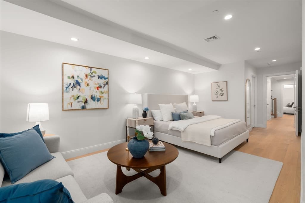Condominium at 144 Worcester Street, Boston MA 02118, Boston, photo 16 of 25