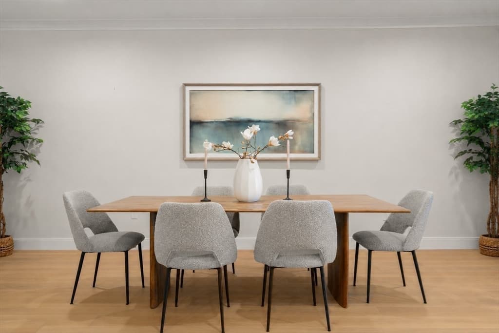 Condominium at 144 Worcester Street, Boston MA 02118, Boston, photo 7 of 25