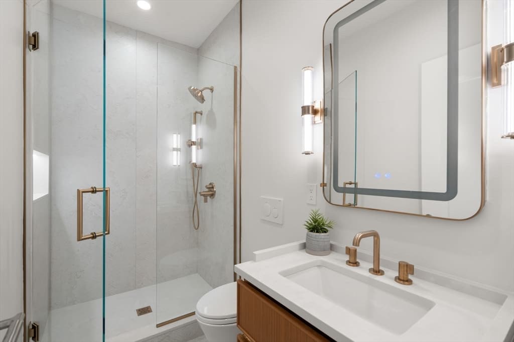 Condominium at 144 Worcester Street, Boston MA 02118, Boston, photo 14 of 25
