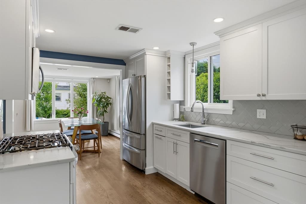 32 North Mountain, Melrose MA 02176 photo 16
