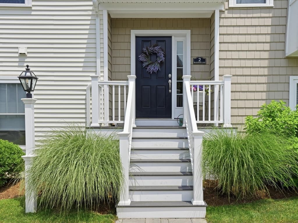 Single Family Residence at 2 Blackberry Ln, Plymouth MA 02360, Plymouth, photo 2 of 25