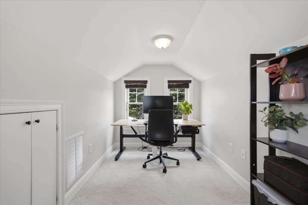 Condominium at 9 Park Street # 10, Boston MA 02122, Boston, photo 30 of 42