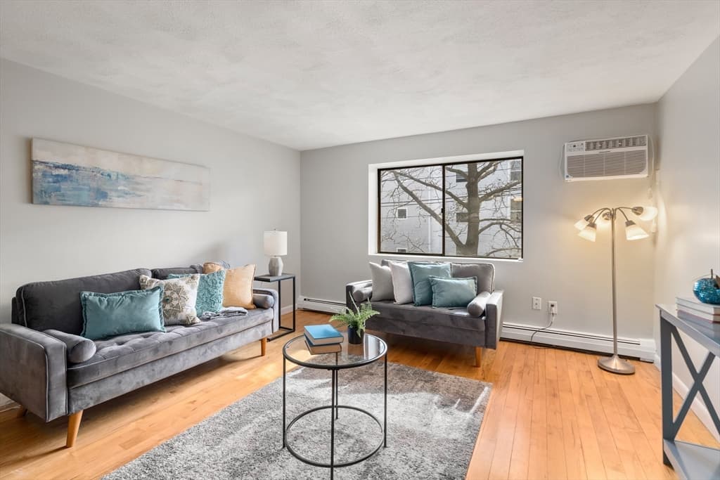 84 Grant St # 12, Somerville MA 02145