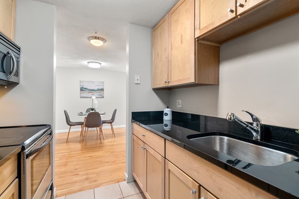 84 Grant St # 12, Somerville MA 02145 photo 9