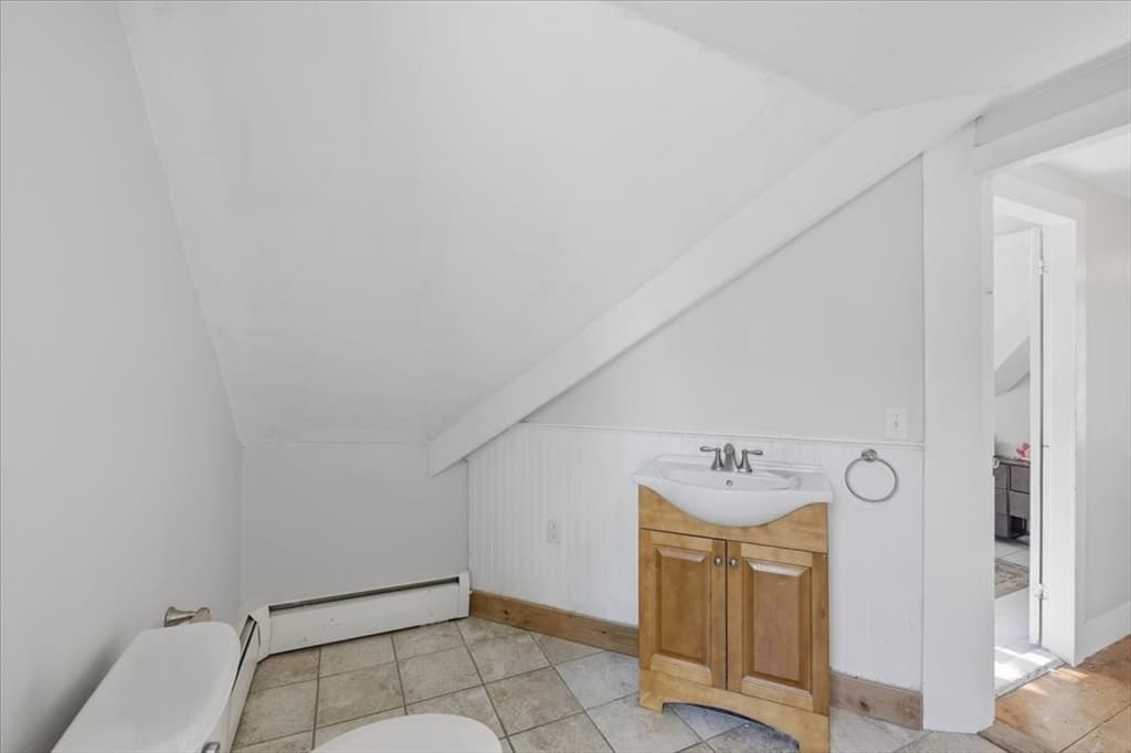 Single Family Residence at 19 West Elm St., Townsend MA 01474, Townsend, photo 28 of 35