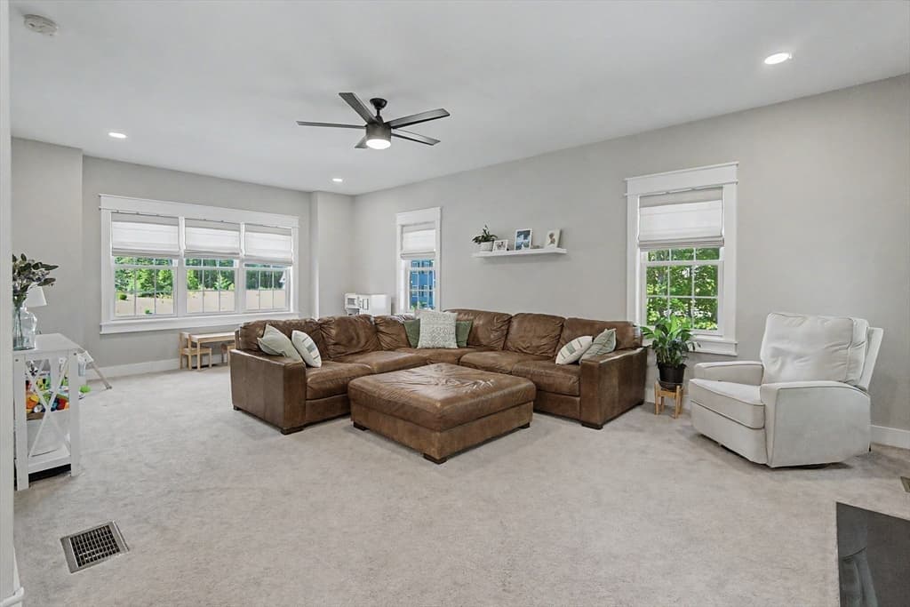 Single Family Residence at 377 Rebecca Rd, Northbridge MA 01588, photo 34 of 40