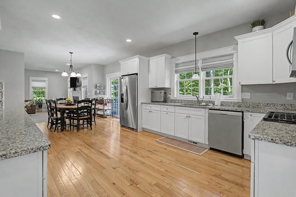 Single Family Residence at 377 Rebecca Rd, Northbridge MA 01588, photo 29 of 40