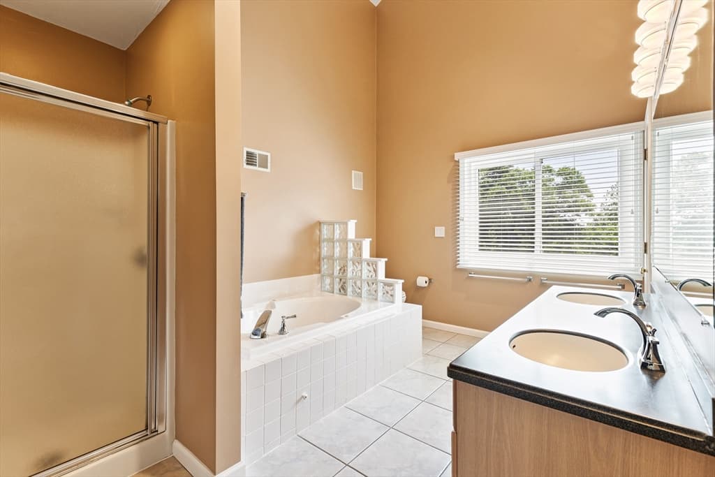 244 Algonquin Trail # 244, Ashland MA 01721 photo 19
