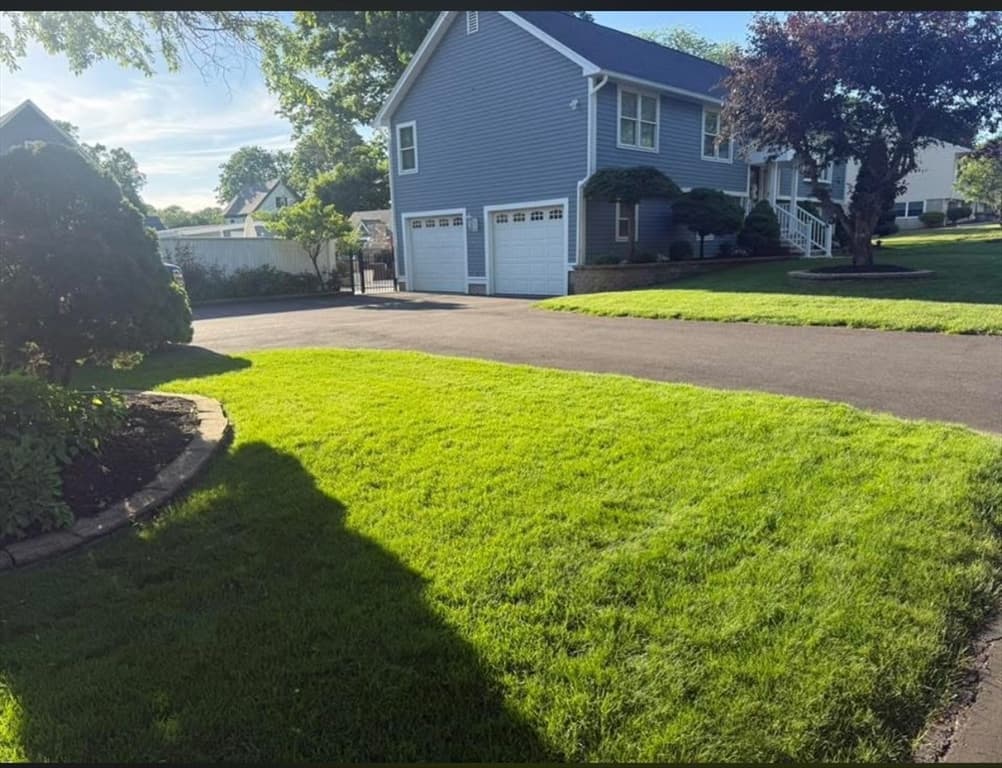 10 Dean Street, Hudson MA 01749 photo 2