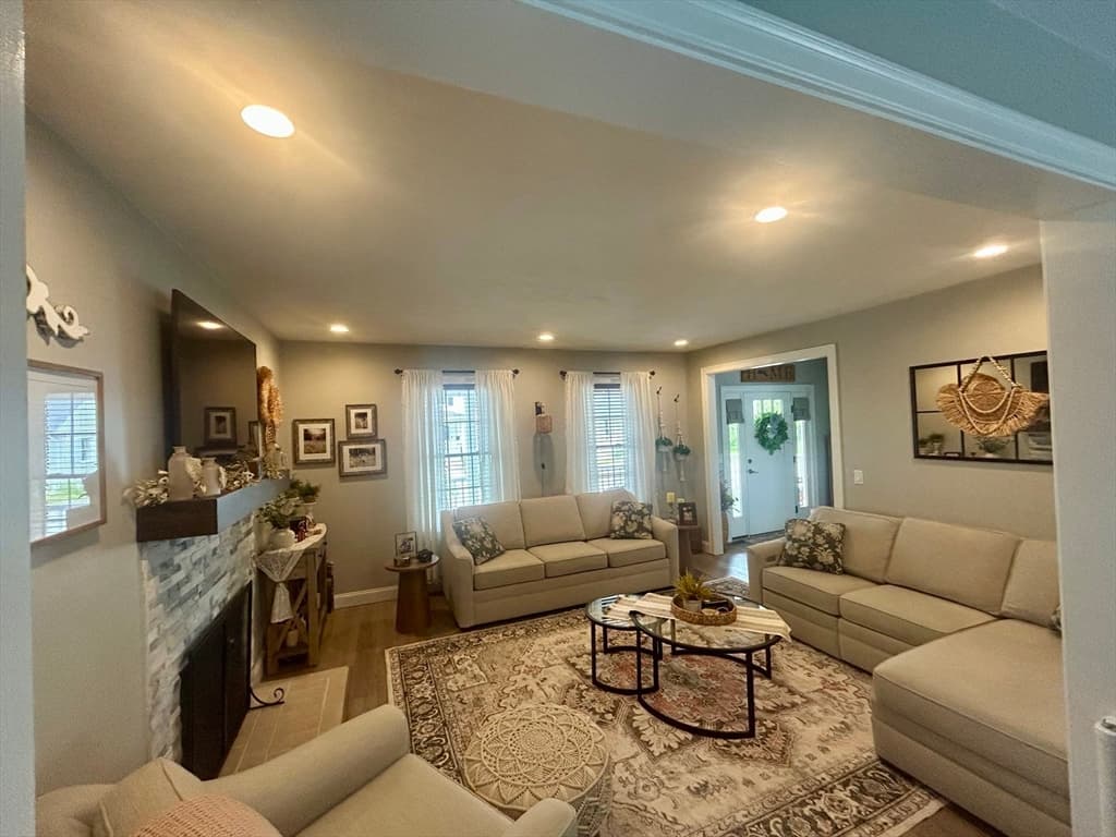 29 Bennett Street, Hudson MA 01749 photo 10
