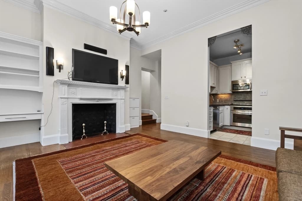 Condominium at 280 Commonwealth Avenue # 108, Boston MA 02116, Boston, photo 3 of 11