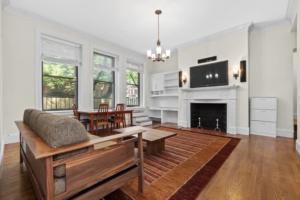 280 Commonwealth Avenue # 108, Boston MA 02116