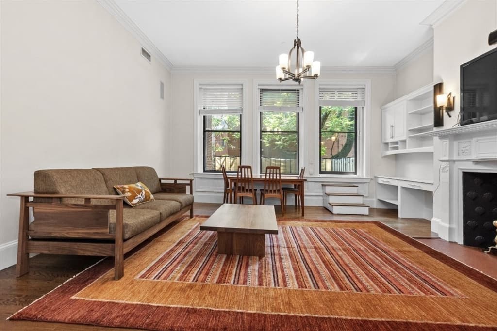 Condominium at 280 Commonwealth Avenue # 108, Boston MA 02116, Boston, photo 4 of 11