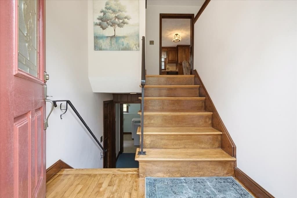 3 Granite St, Walpole MA 02081 photo 2