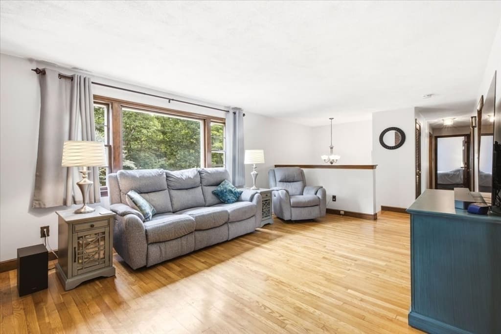 3 Granite St, Walpole MA 02081 photo 9