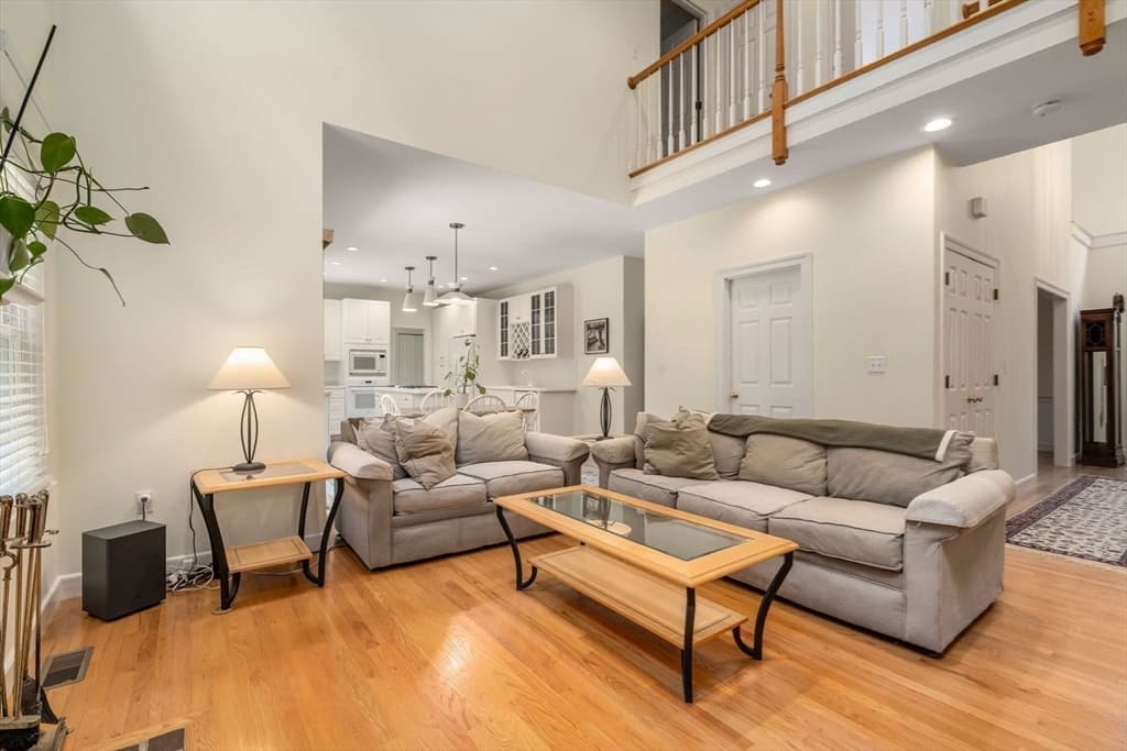 38 Upwey Rd, Wellesley MA 02481 photo 8