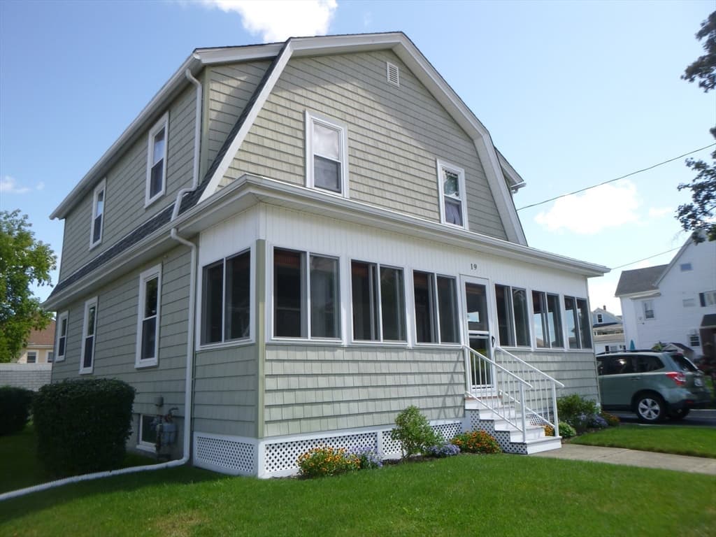 19 Bouvier, Lincoln RI 02838 photo 2
