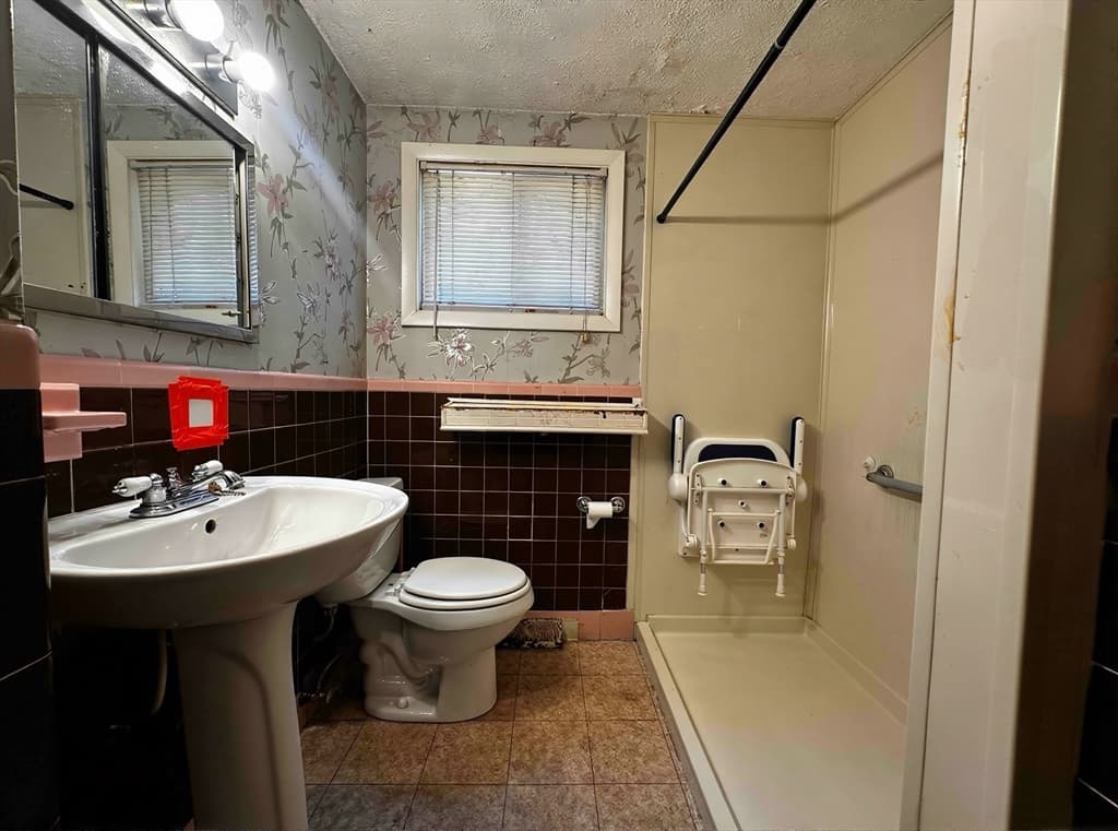 Single Family Residence at 22 Corman Road, Boston MA 02126, Boston, photo 17 of 29