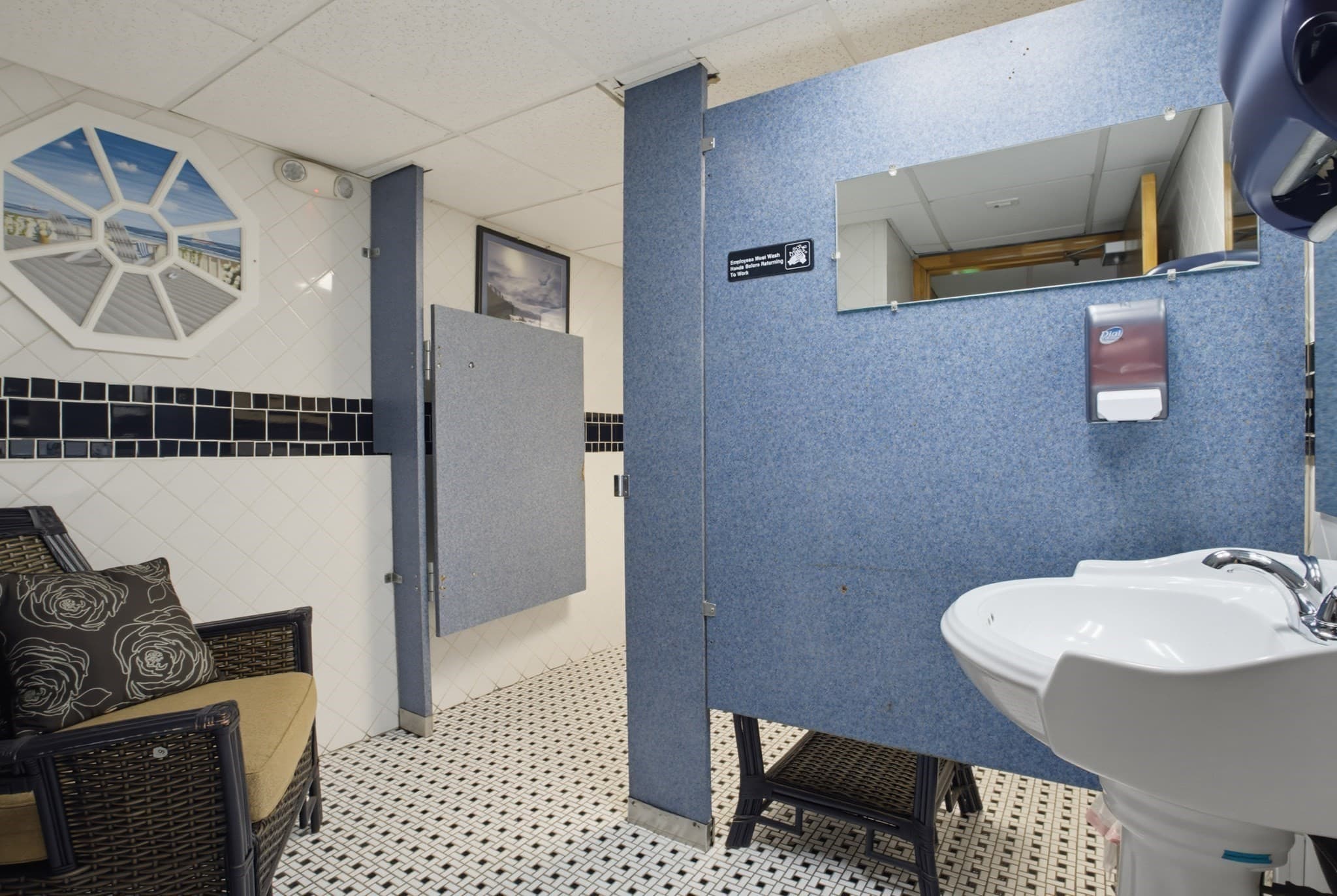 Commercial Sale at 113 Summer St, Lunenburg MA 01462, photo 16 of 32