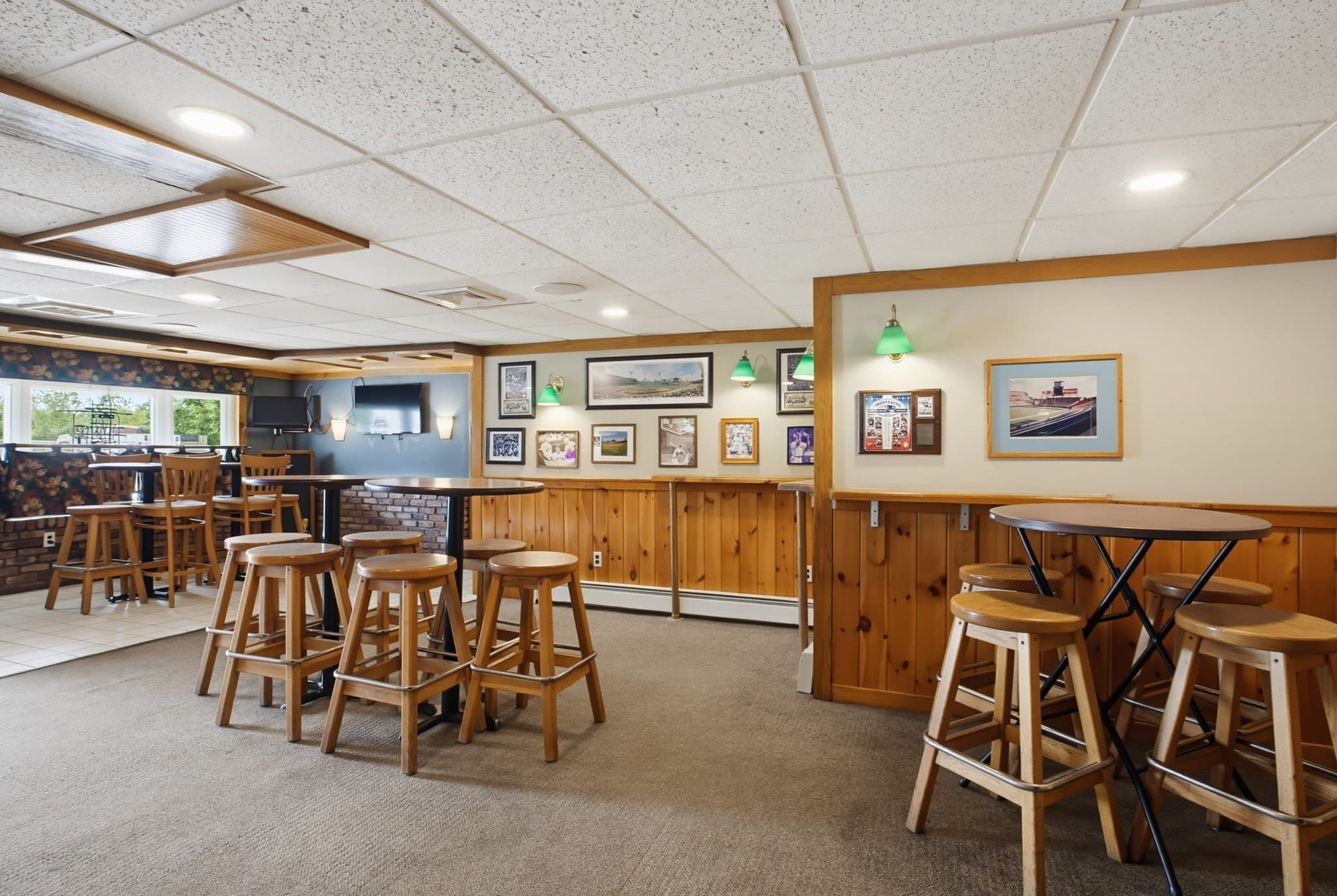 Commercial Sale at 113 Summer St, Lunenburg MA 01462, photo 11 of 32