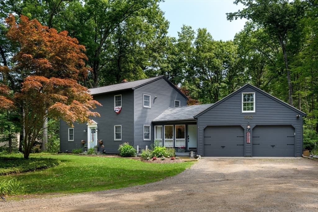 1662 Wachusett St, Holden MA 01522