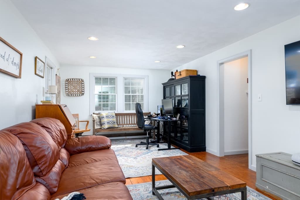 1662 Wachusett St, Holden MA 01522 photo 15