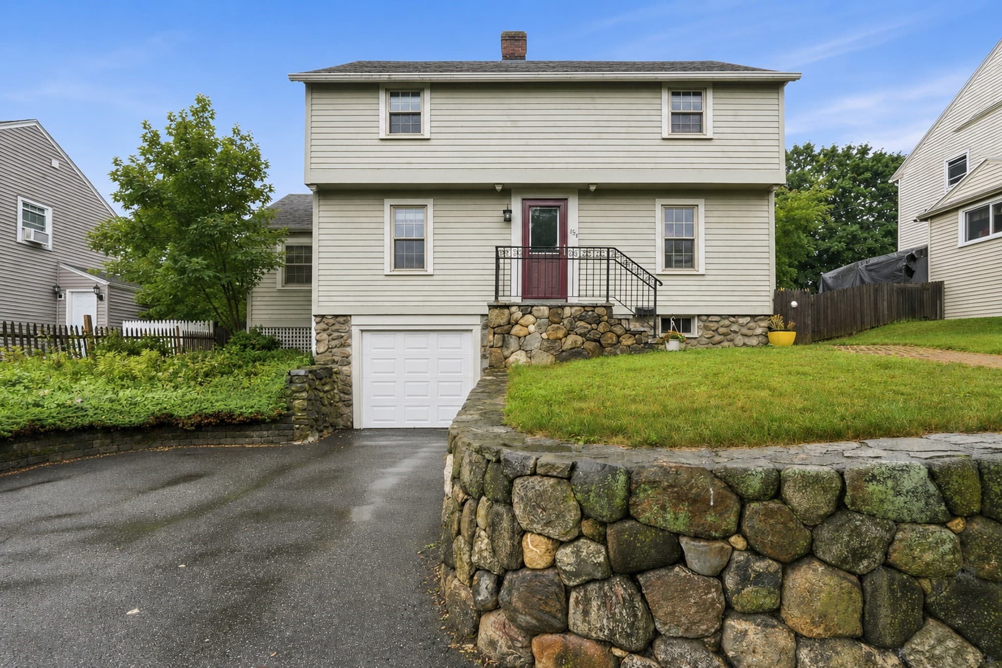 154 Barnard Rd, Worcester MA 01605