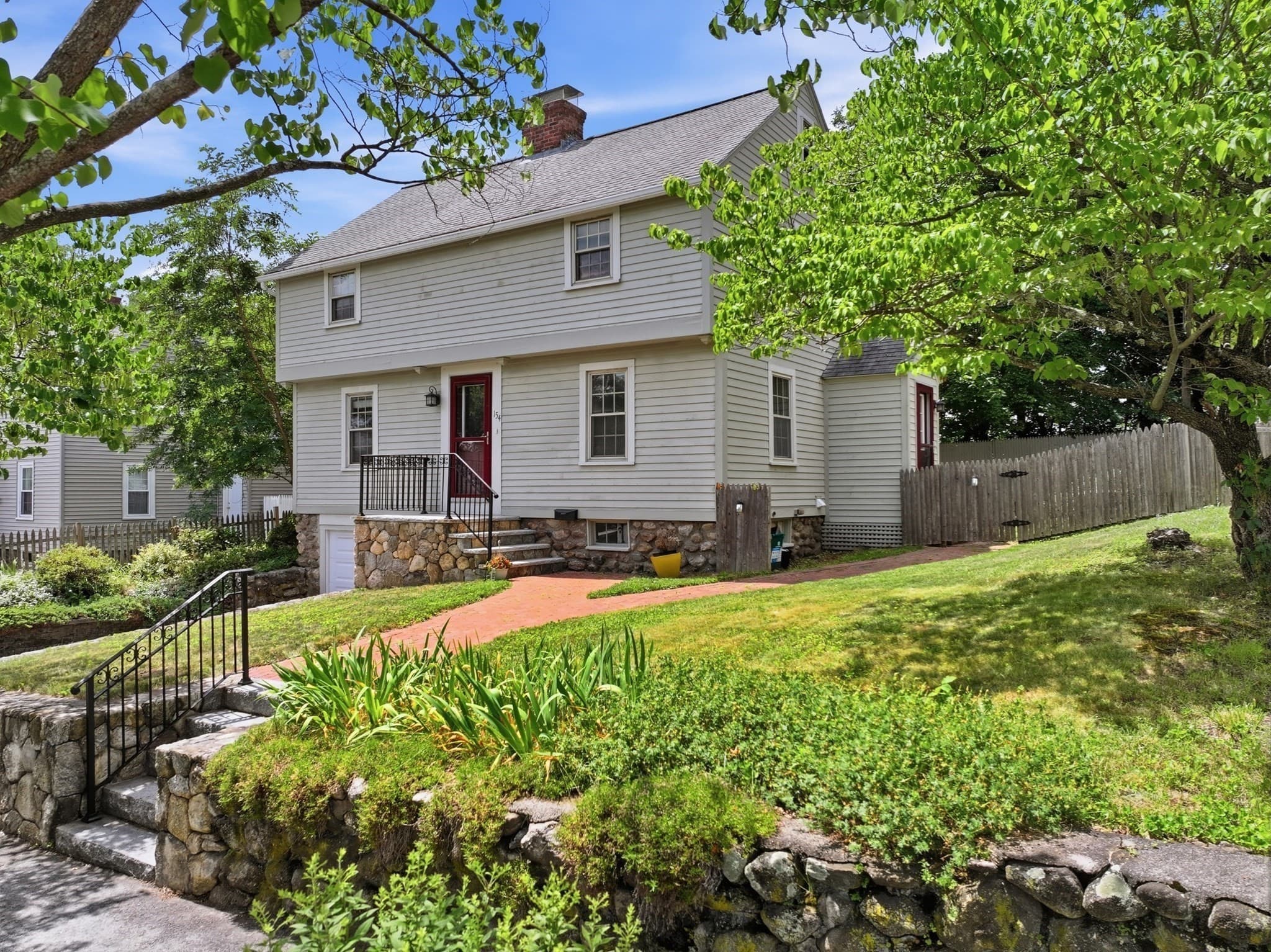 Single Family Residence at 154 Barnard Rd, Worcester MA 01605, photo 31 of 37