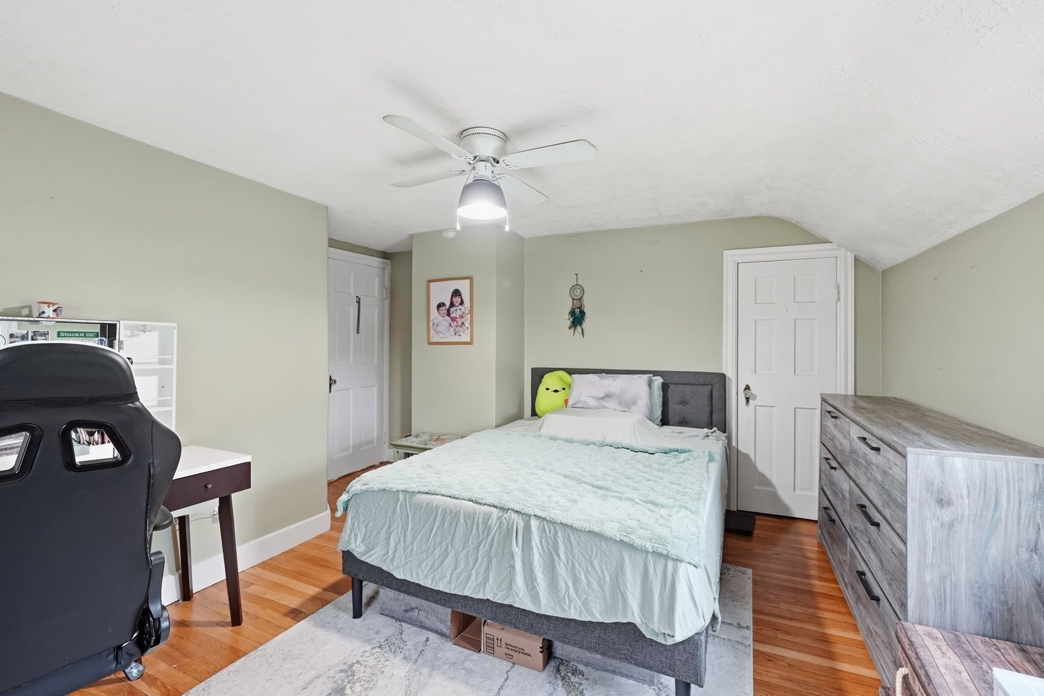 Single Family Residence at 154 Barnard Rd, Worcester MA 01605, photo 25 of 37