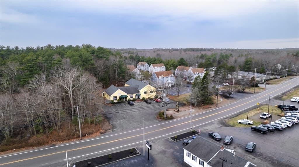 700 Washington St, Hanover MA 02339 photo 3