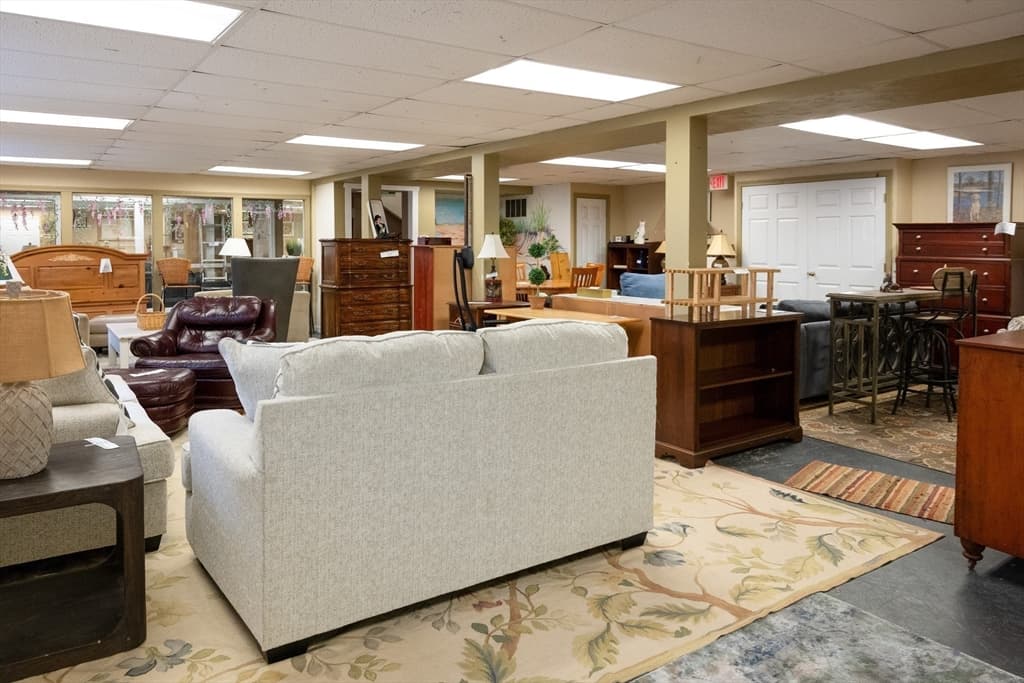 700 Washington St, Hanover MA 02339 photo 5