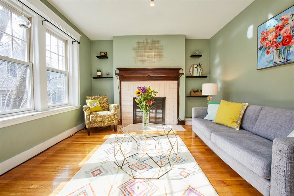 11 Vinal St # 5A, Boston MA 02135
