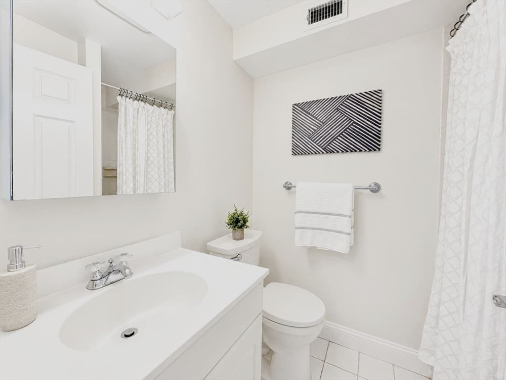 Condominium at 16 Claremont Park # 1, Boston MA 02118, Boston, photo 18 of 41