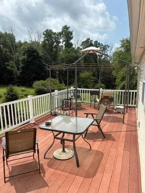 560 Allen Ave, North Attleboro MA 02760 photo 24