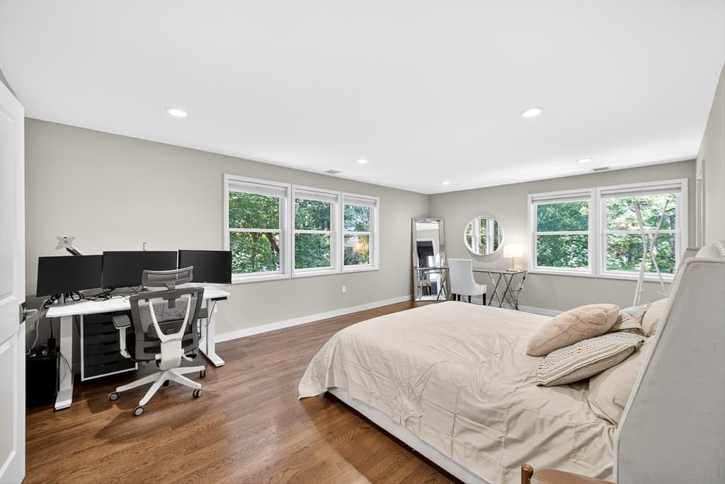 Condominium at 142 Edinboro St # 142, Newton MA 02460, photo 22 of 40