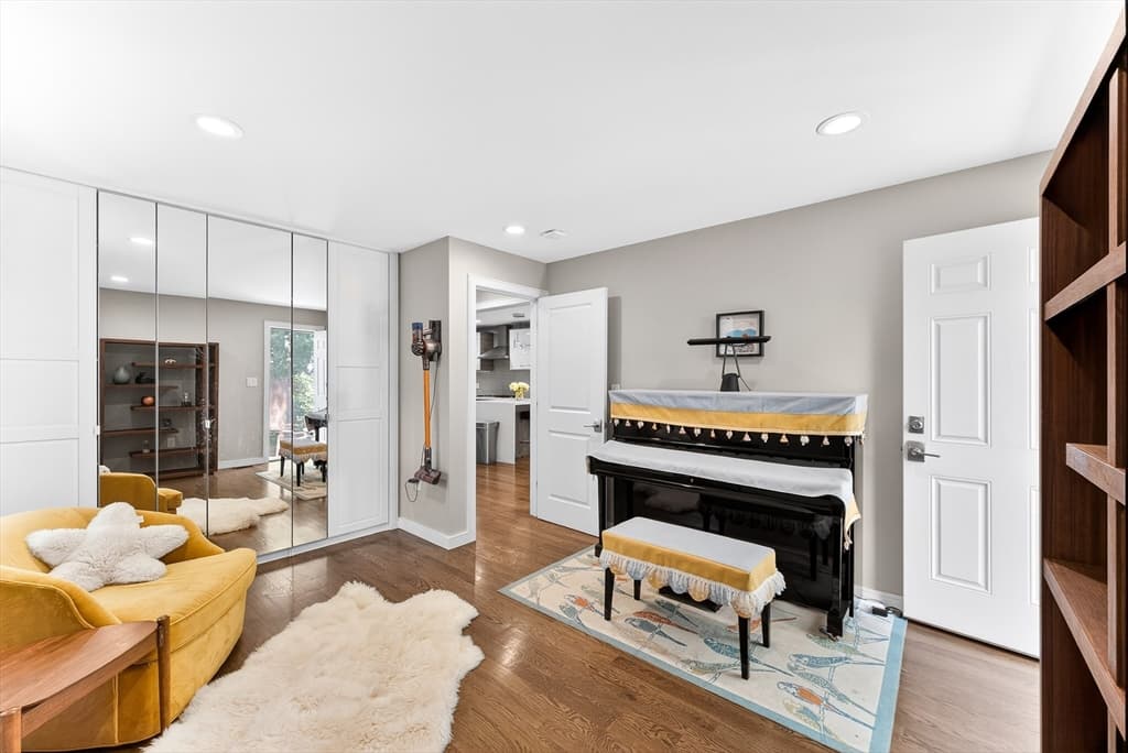 Condominium at 142 Edinboro St # 142, Newton MA 02460, photo 15 of 40