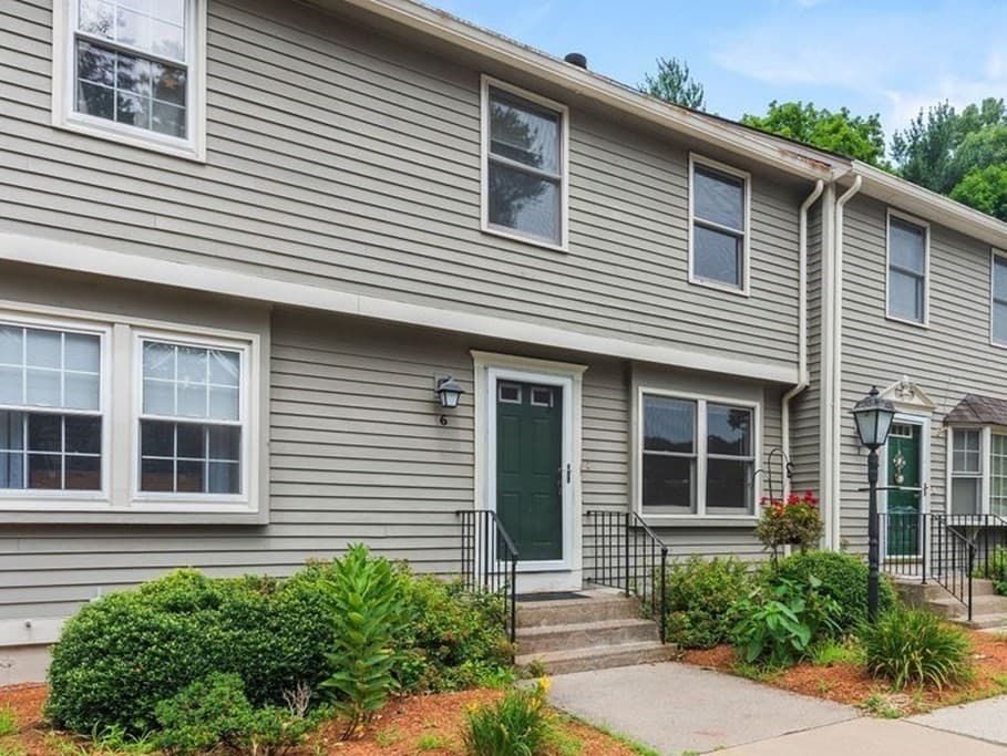 145 South St # 6, Walpole MA 02081 photo 2