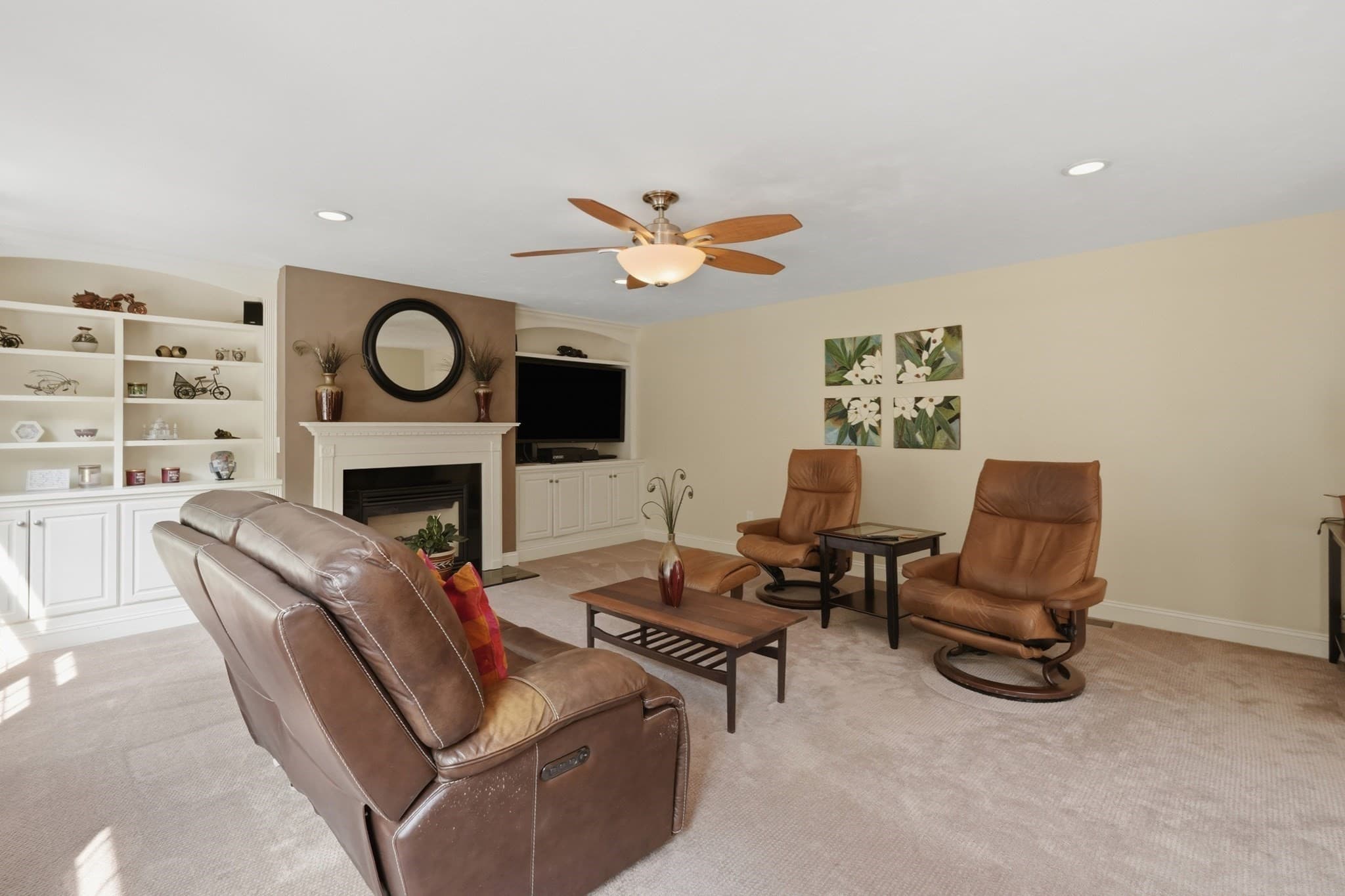 Single Family Residence at 21 Manchester Pl, Natick MA 01760, Natick, photo 13 of 42