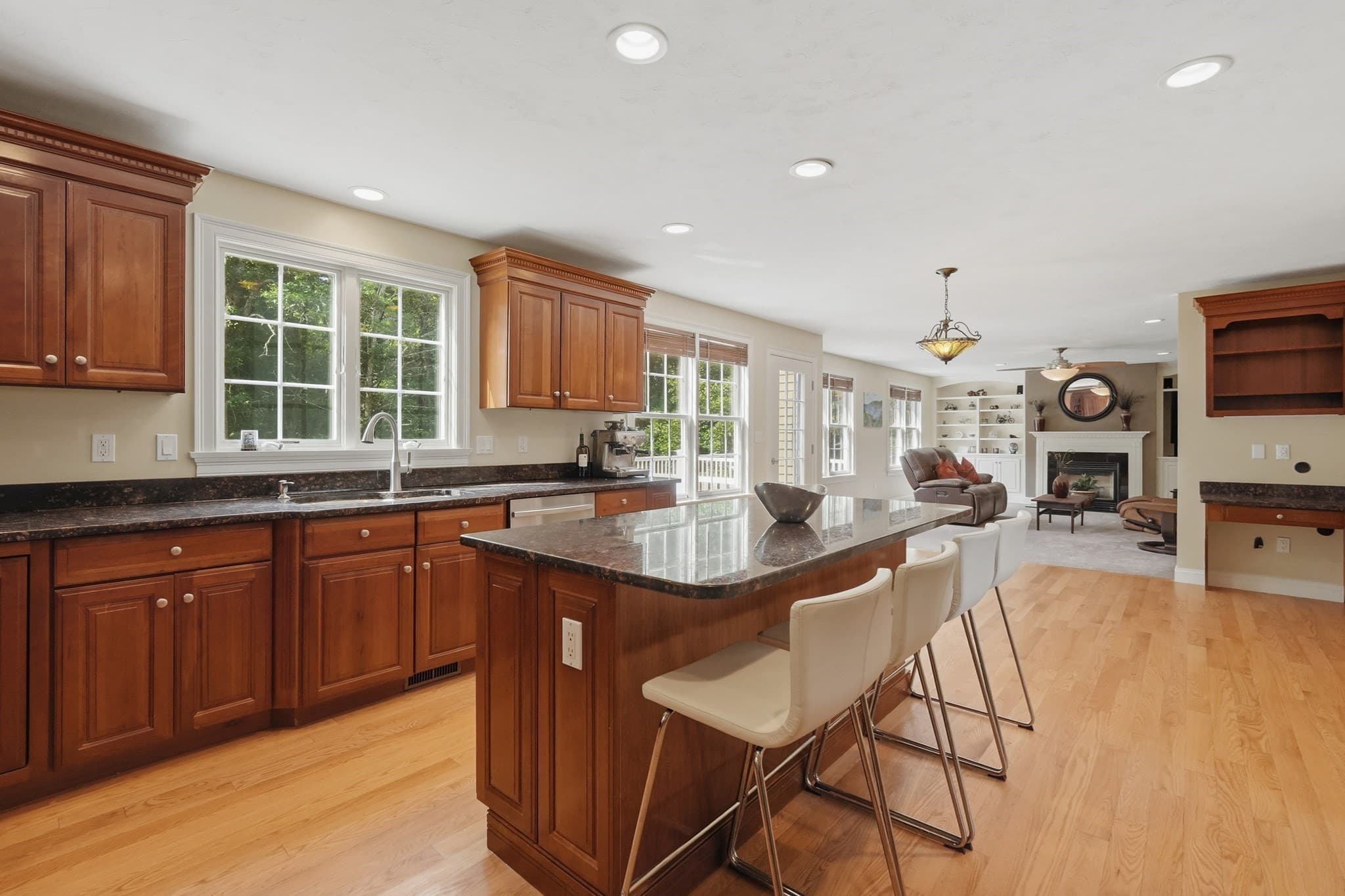 Single Family Residence at 21 Manchester Pl, Natick MA 01760, Natick, photo 9 of 42