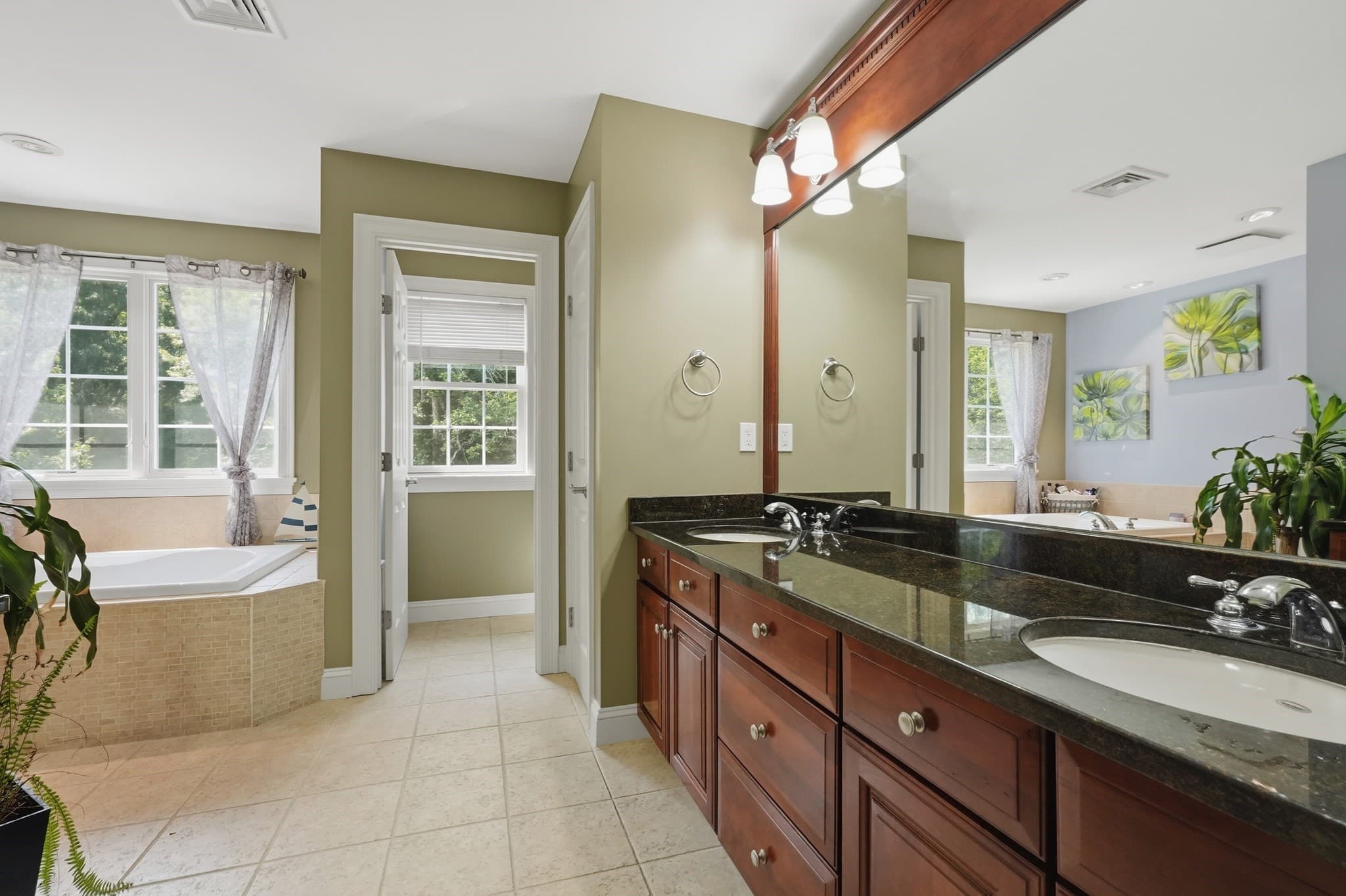 Single Family Residence at 21 Manchester Pl, Natick MA 01760, Natick, photo 21 of 42