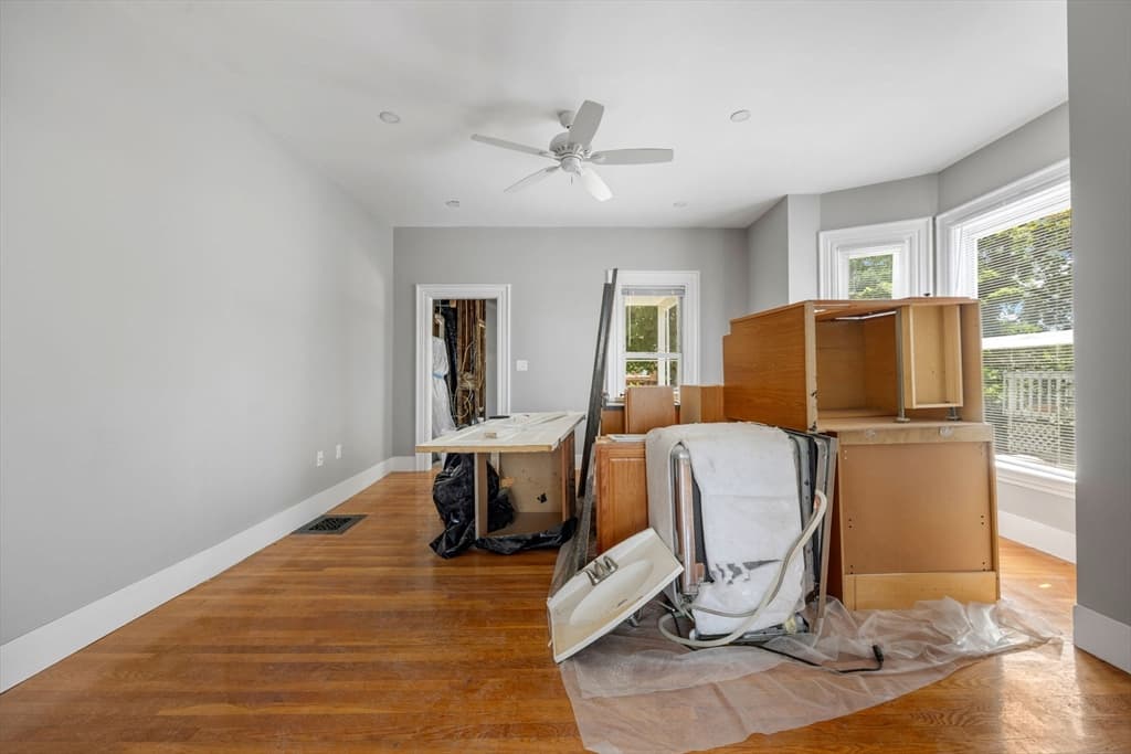 513-515 Cross St, Malden MA 02148 photo 6